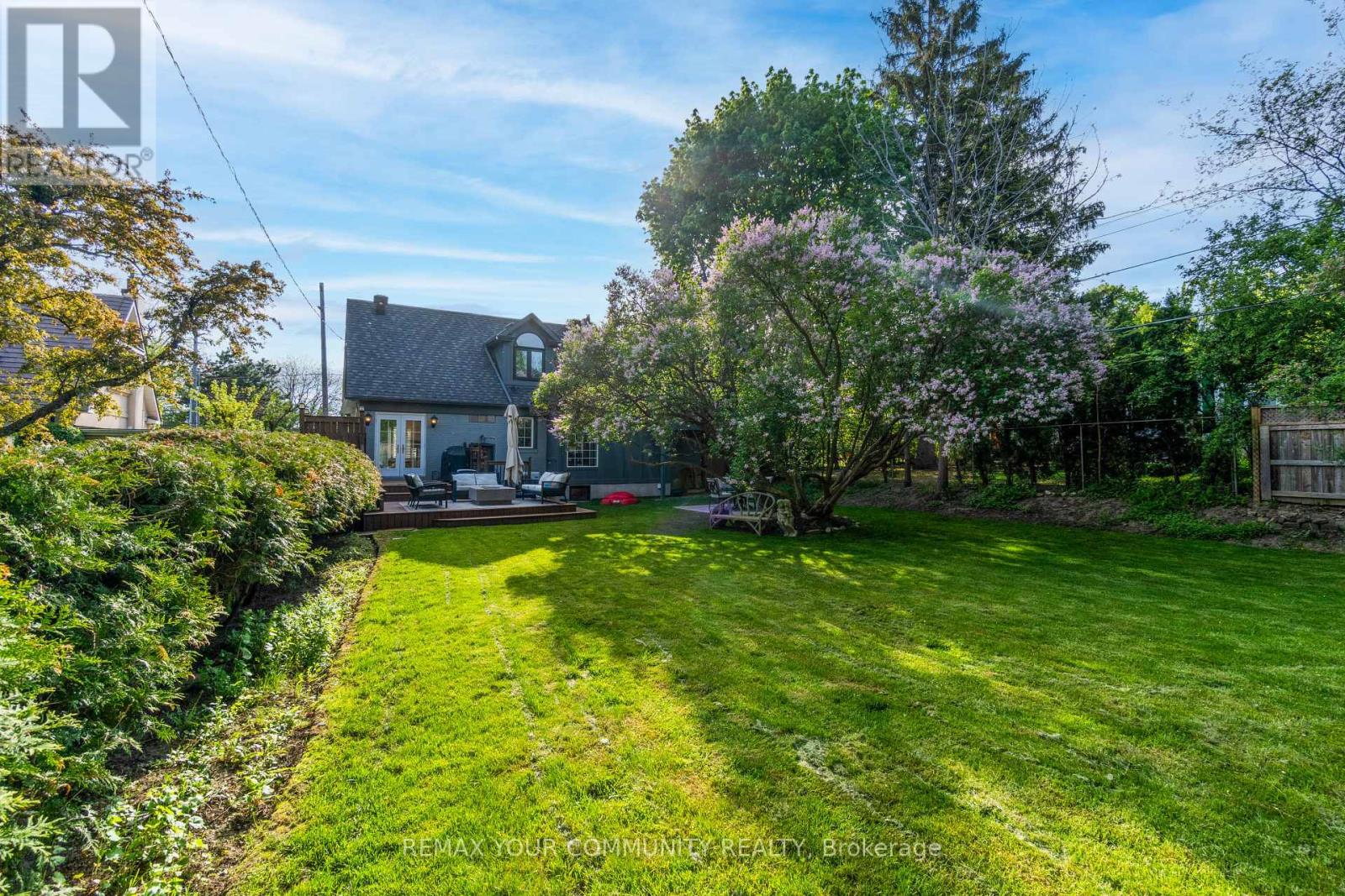 1445 ISLINGTON AVENUE - 34