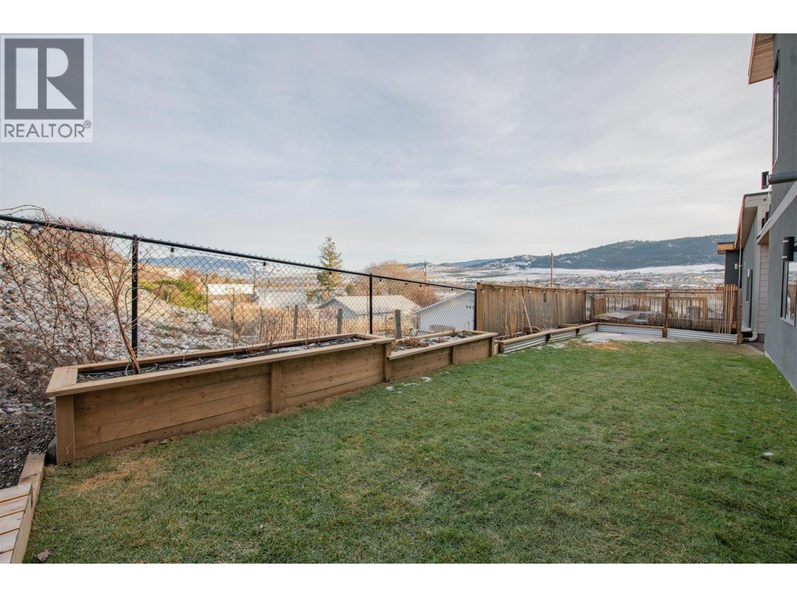 7505 Kennedy Lane, Vernon