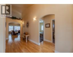 Dining room - 3210 / 3208 Cory Road, Keremeos, BC V0H1N0 Photo 8