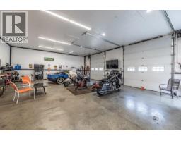 5pc Ensuite bath - 3210 / 3208 Cory Road, Keremeos, BC V0H1N0 Photo 21