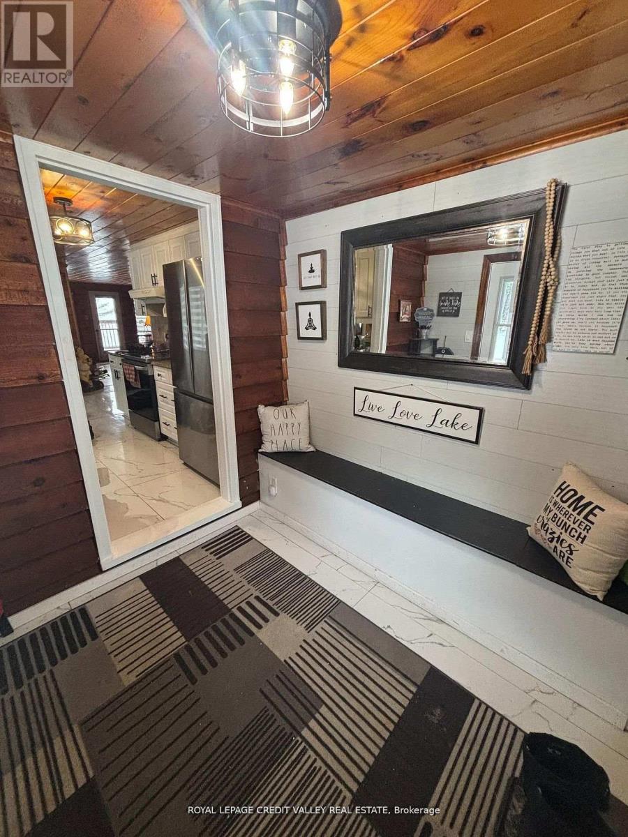 992 SOUTH BAPTISTE LAKE ROAD - 5
