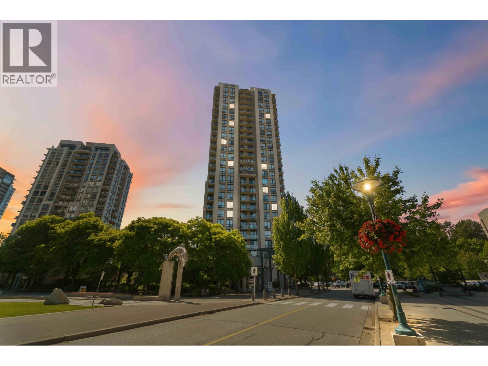 706 2982 BURLINGTON Drive - main photo