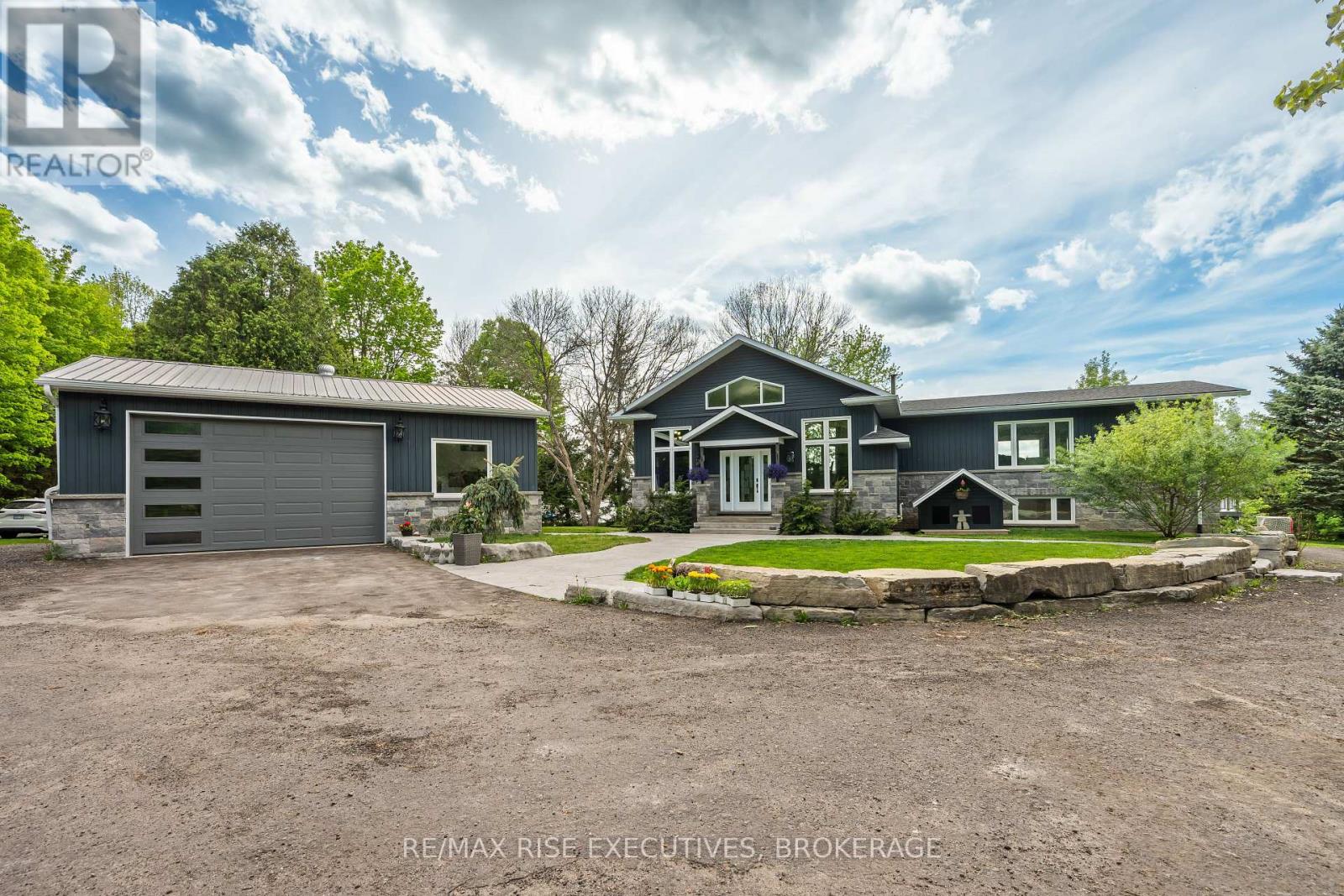801 CAMP LANE - Image 2