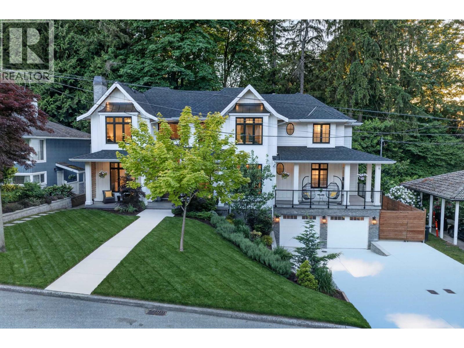 948 POIRIER STREET, Coquitlam