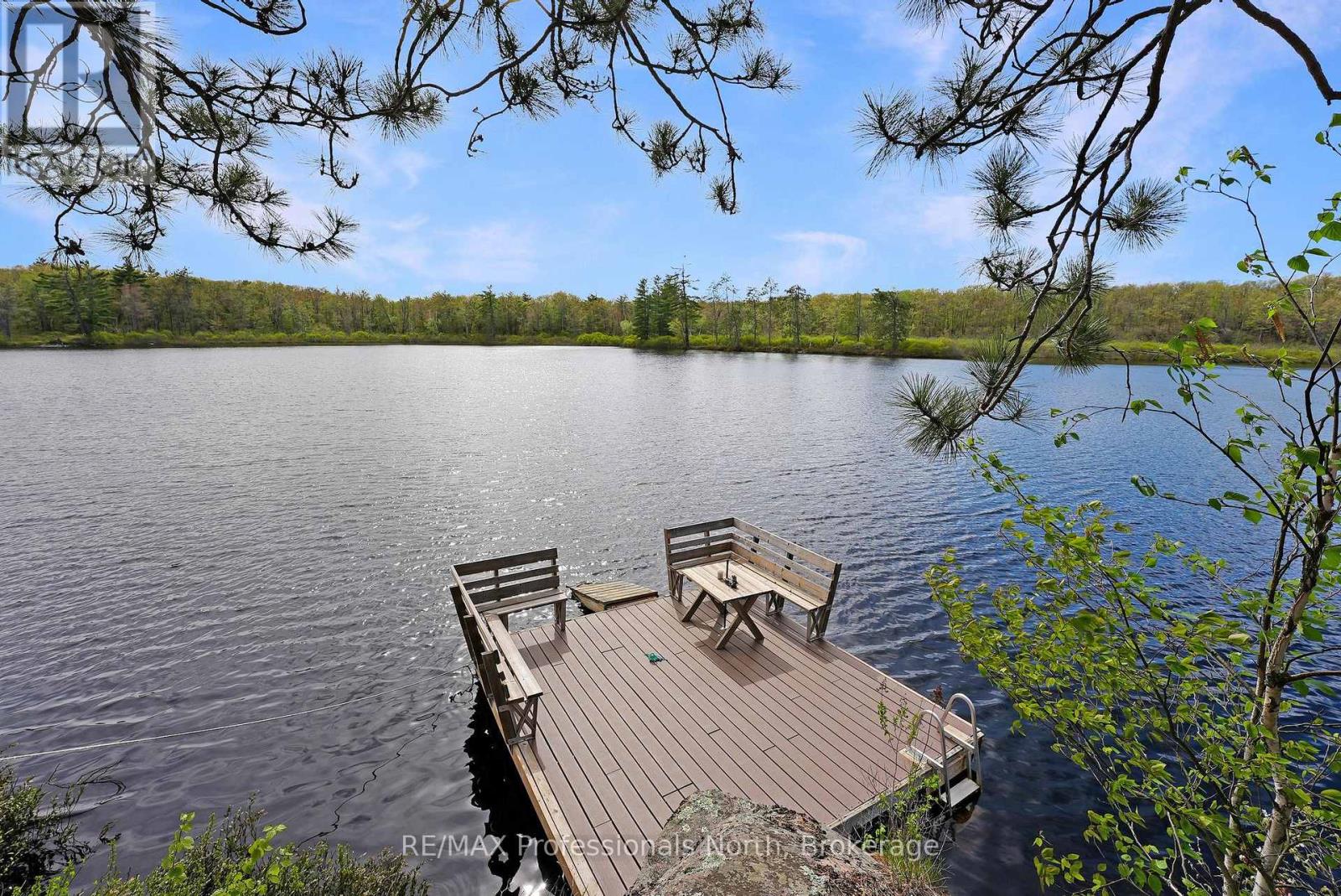 1012 IROQUOIS LANE - Image 2