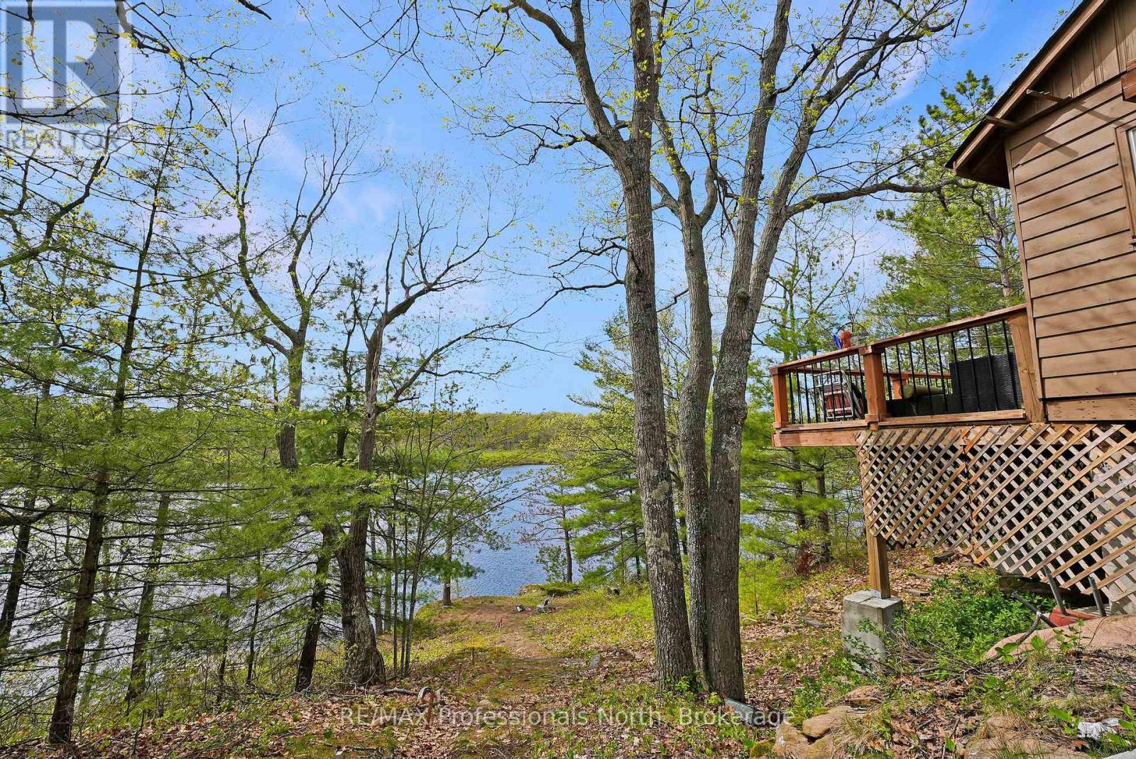 1012 IROQUOIS LANE - 23