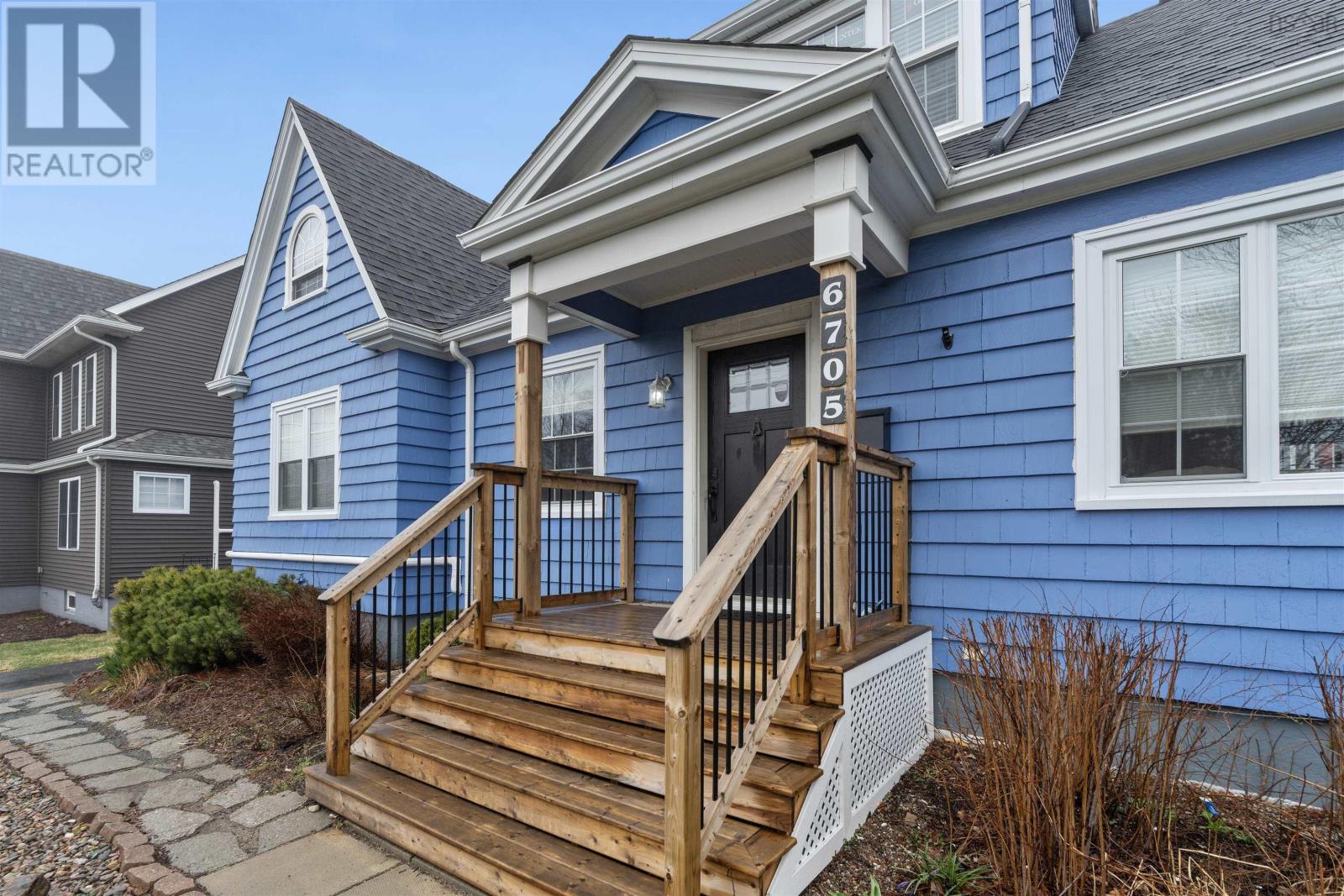 6705 Quinpool Road - 10