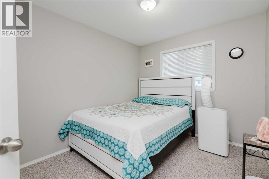 7326 104A Street SW - 13
