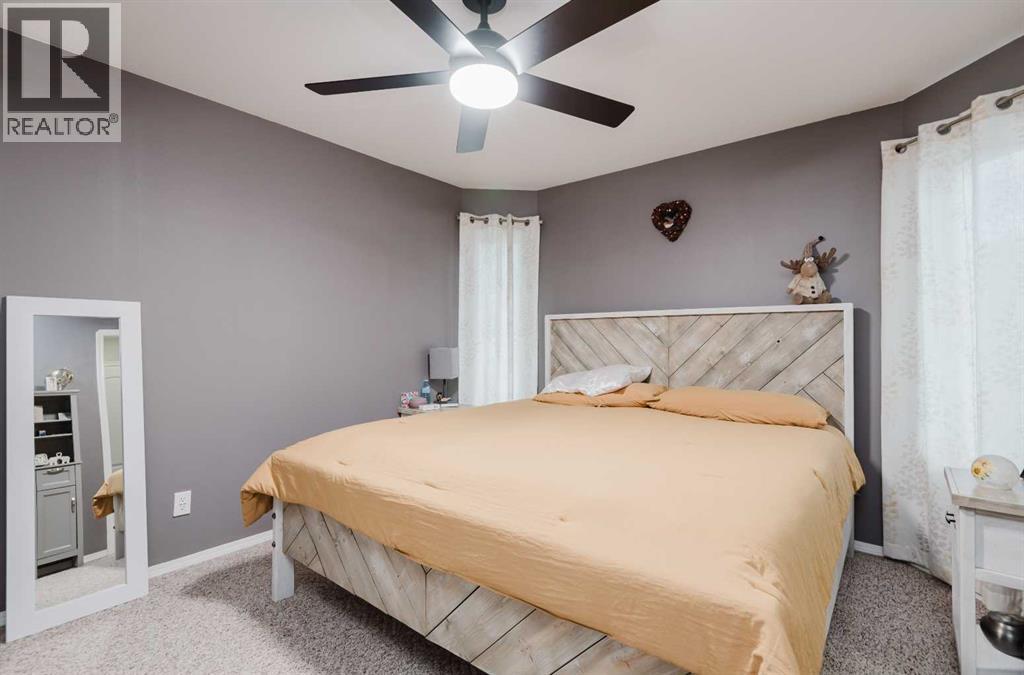 7326 104A Street SW - 9