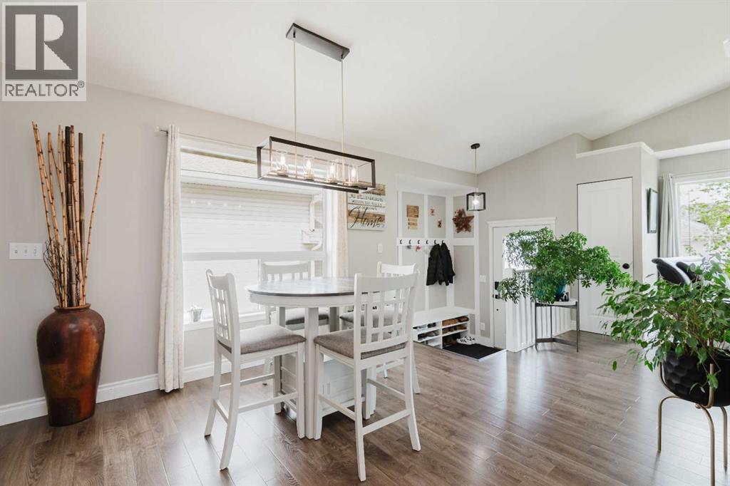 7326 104A Street SW - 7