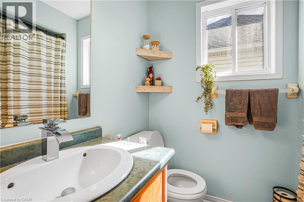 224 HILLTOP Drive - 9