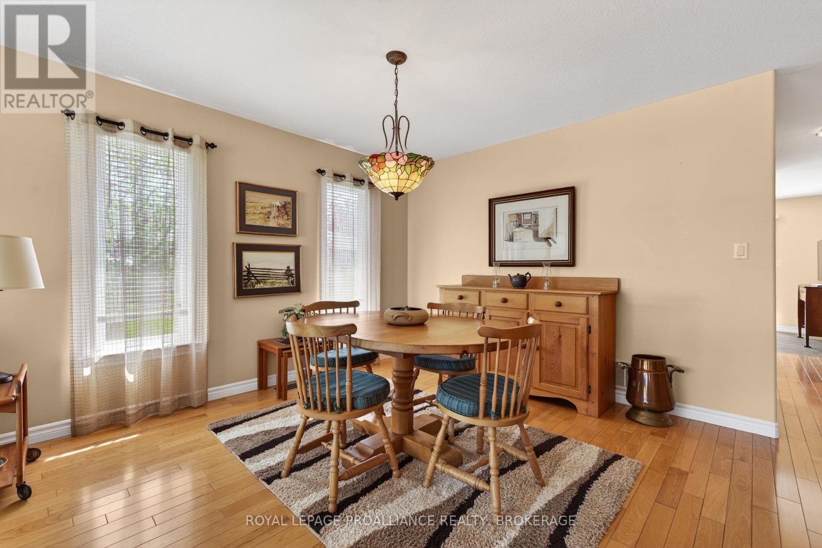 30 ELLESMEER AVENUE - 8