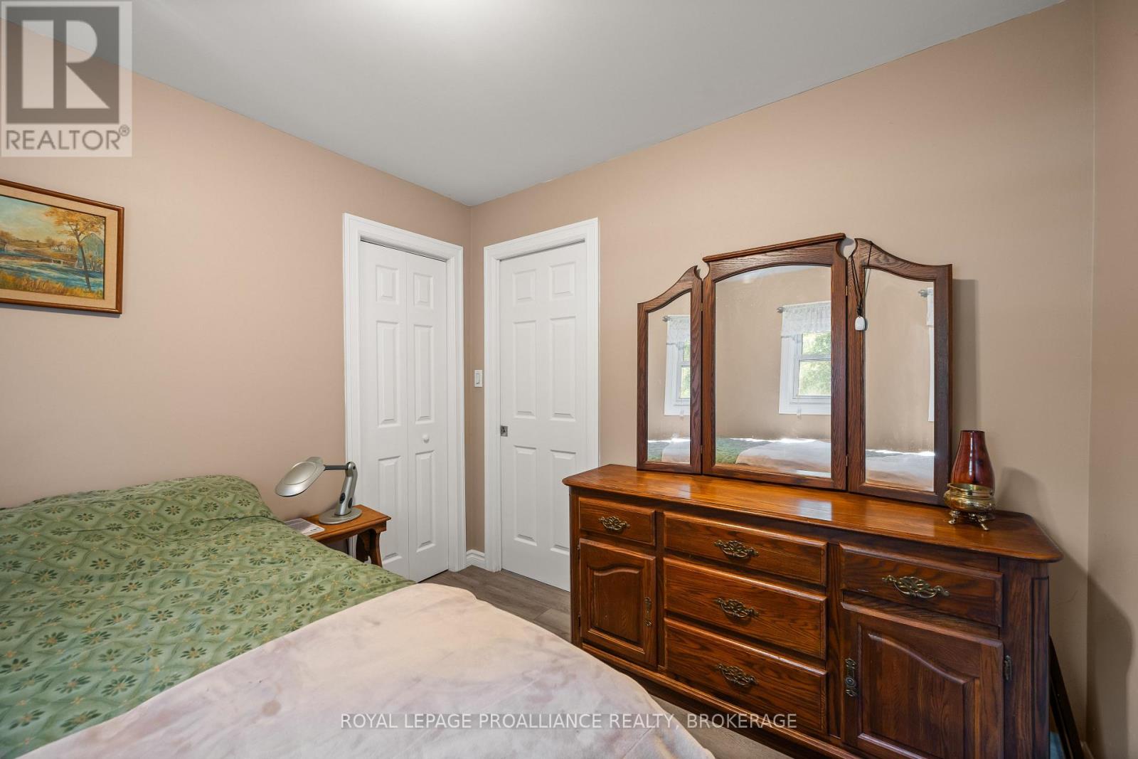 180 SWITZER LANE - 13