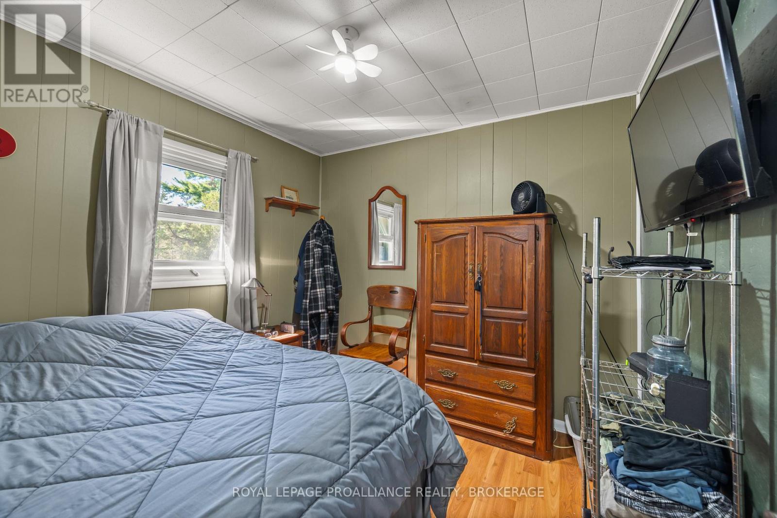 180 SWITZER LANE - 16