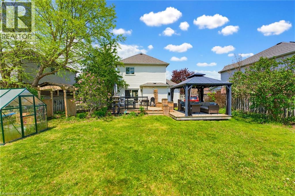 219 INGLIS Street - 31