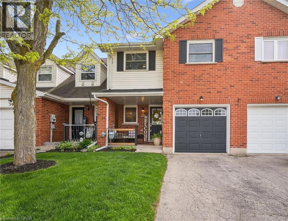 41 EDGEMERE Drive - Image 2