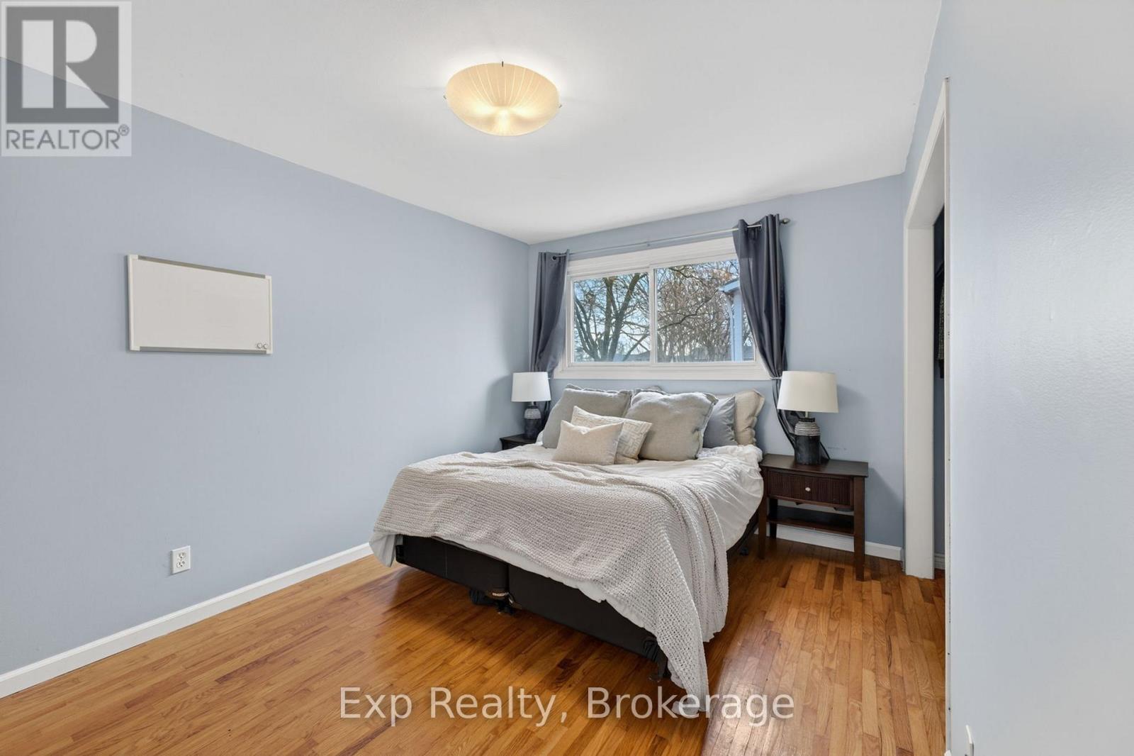 25 MCQUADE DRIVE - 17