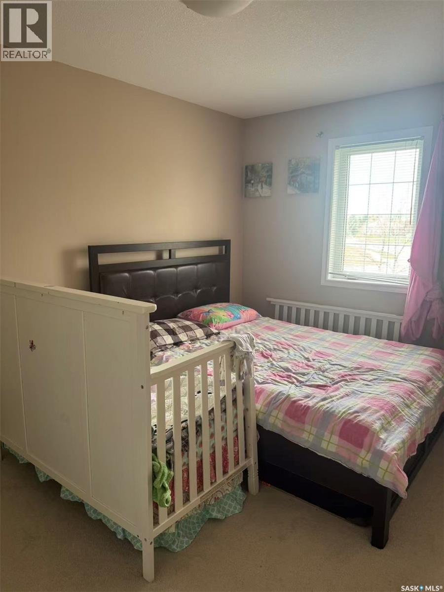 #23 103 BANYAN CRESCENT - 14