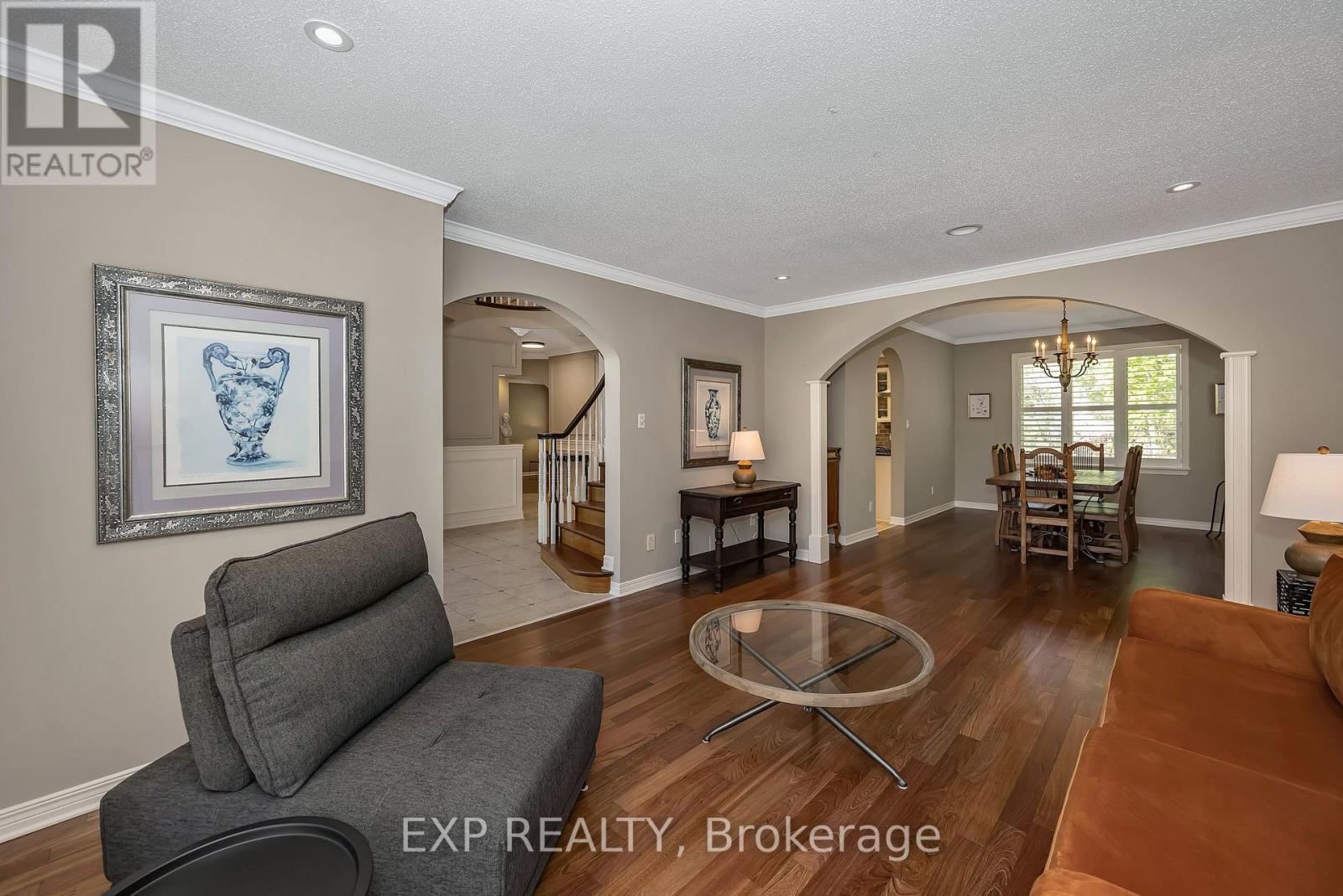28 SACHS FOREST PLACE - 7