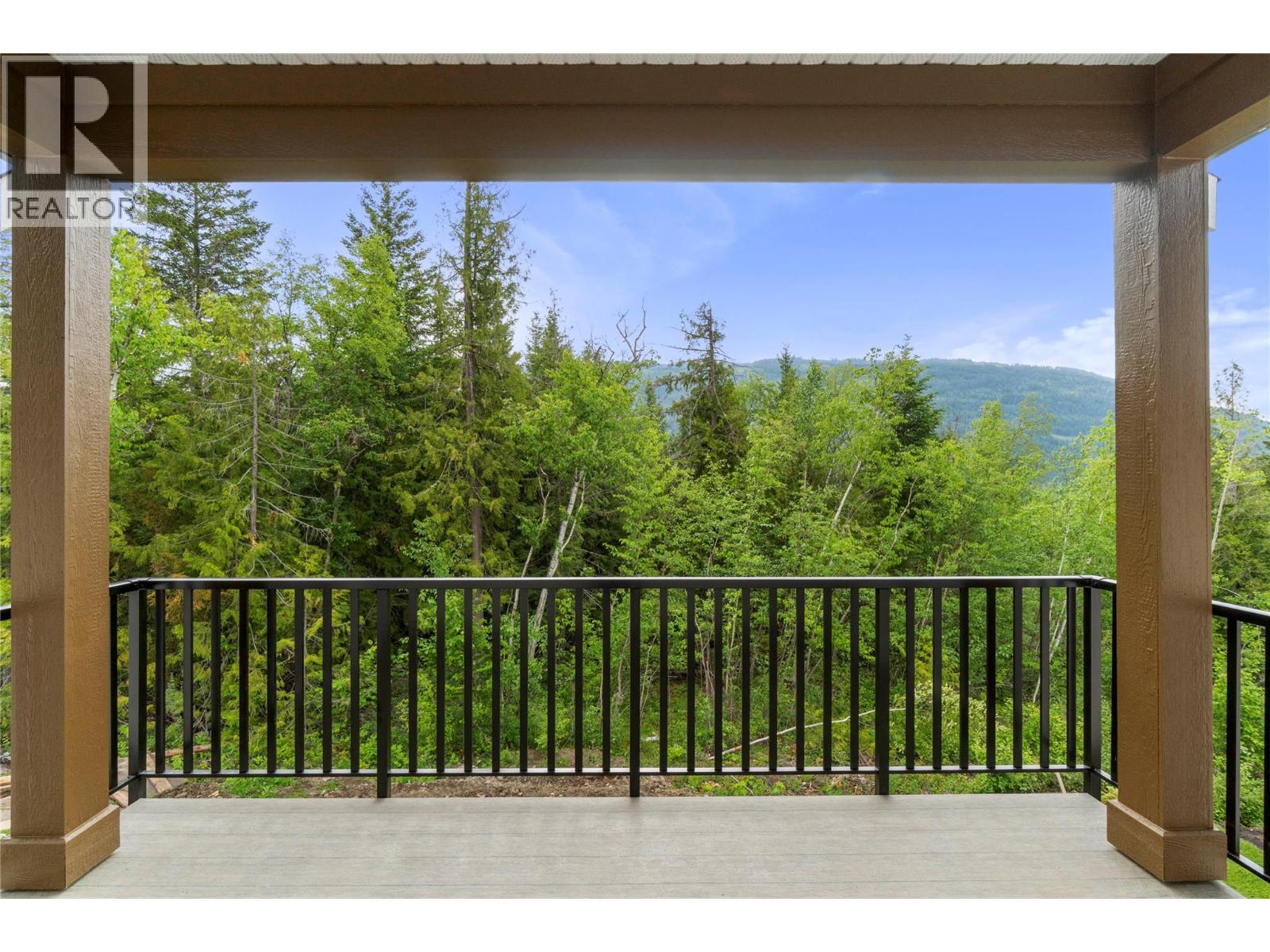  6800 42 Street Northeast, Salmon Arm