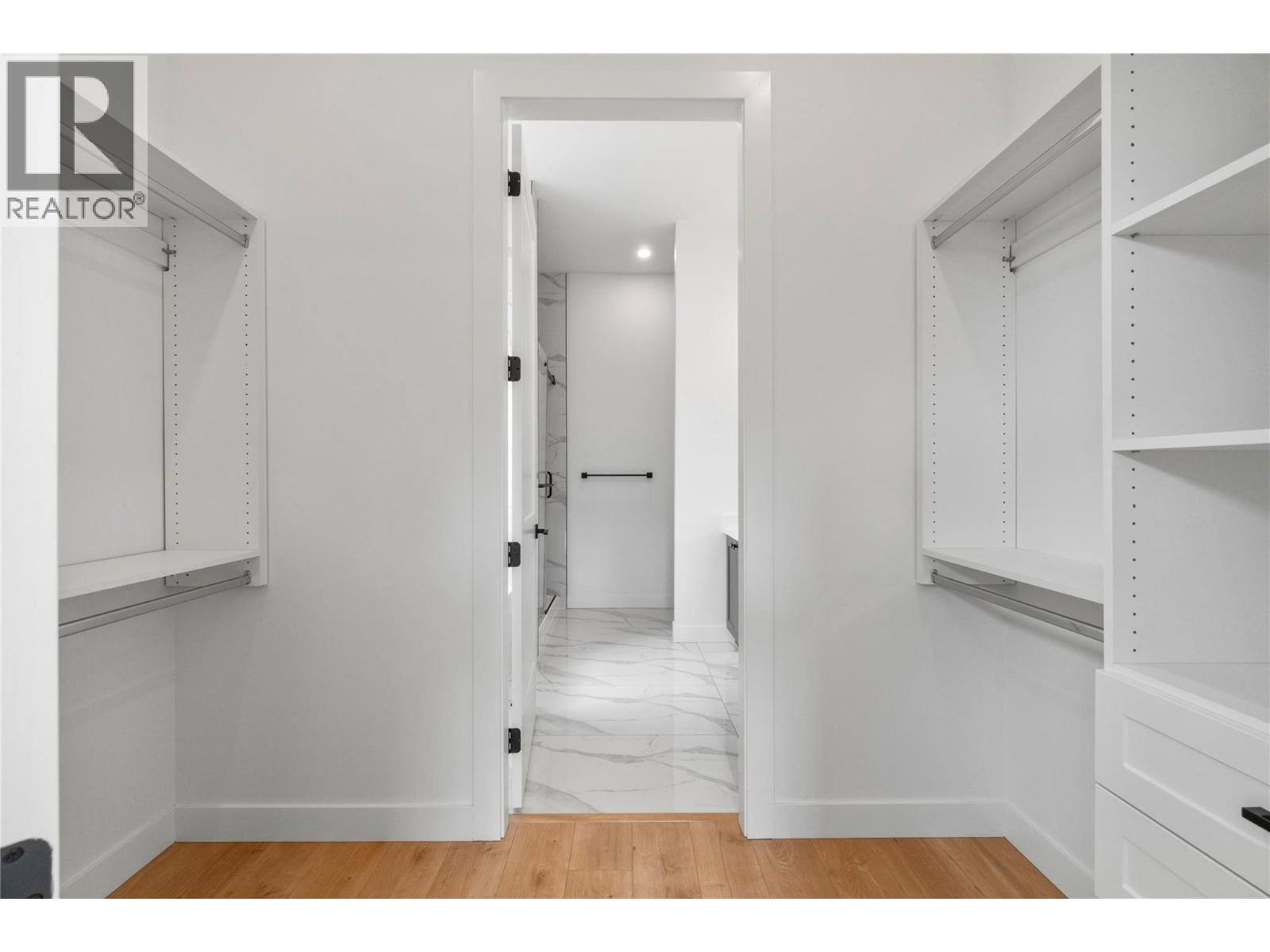  6800 42 Street Northeast, Salmon Arm