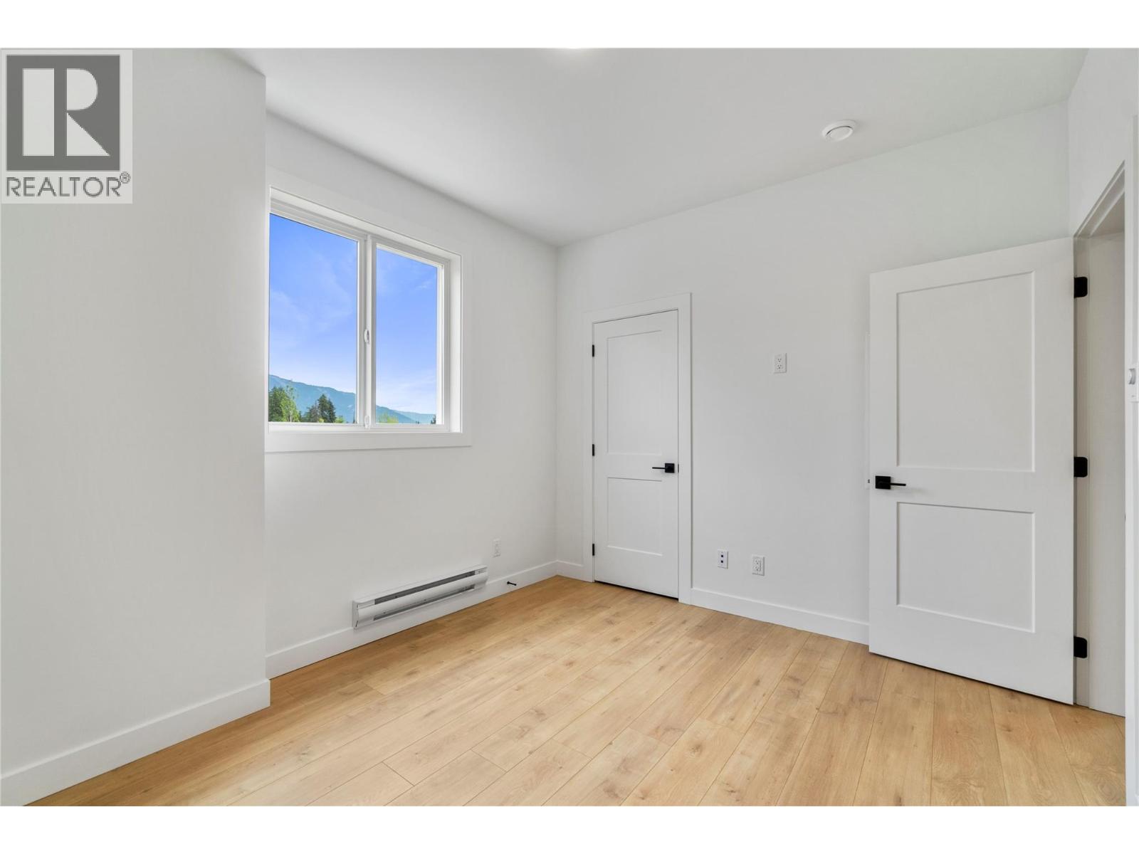  6800 42 Street Northeast, Salmon Arm