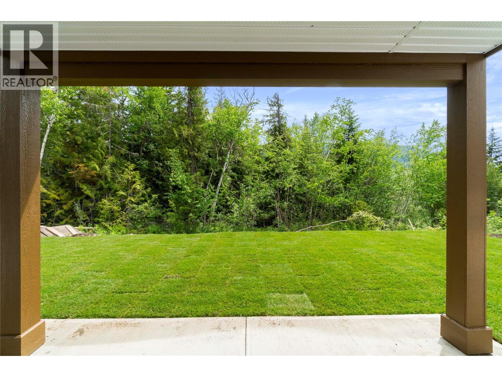  6800 42 Street Northeast, Salmon Arm
