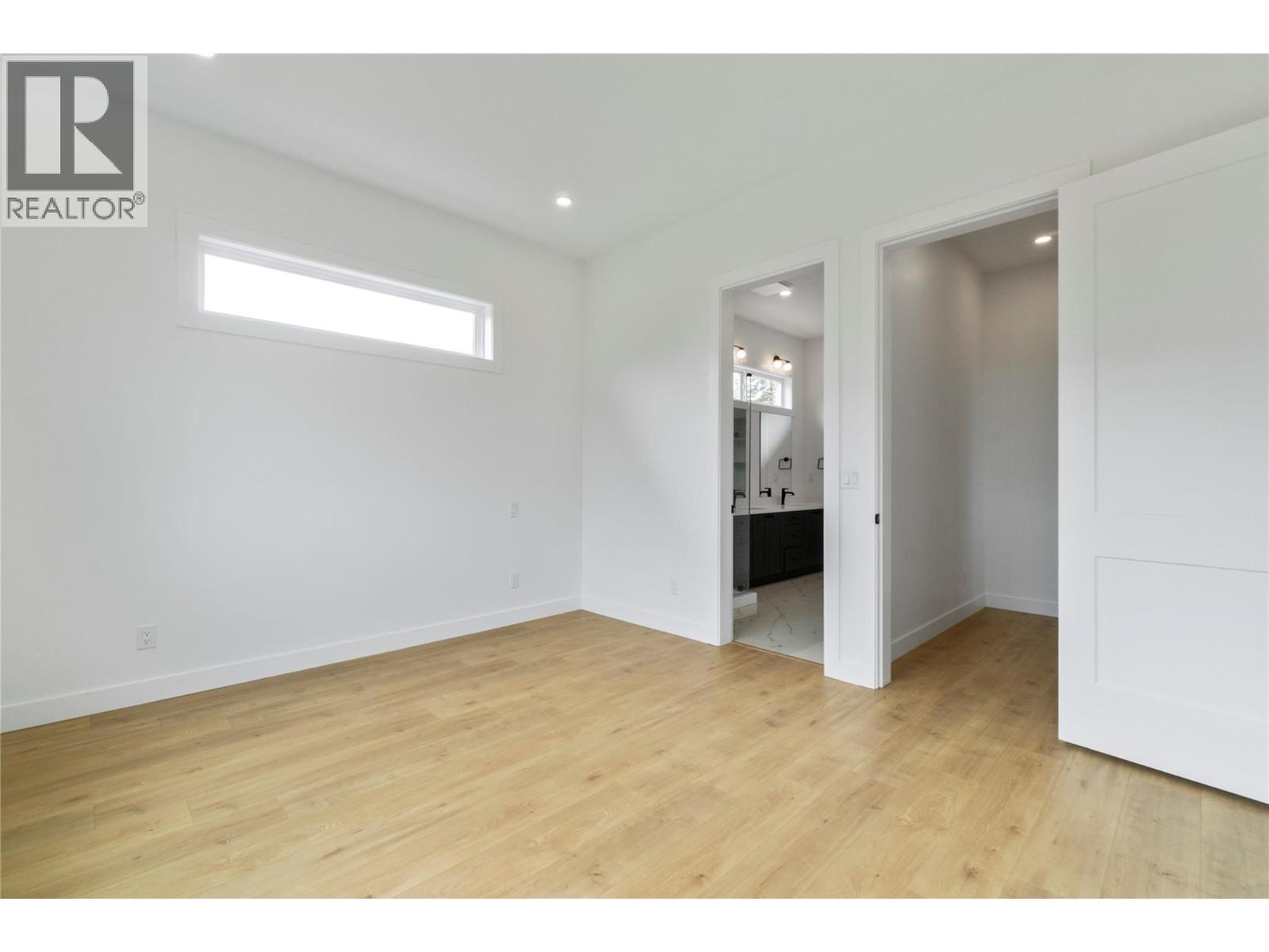  6840 42 Street Northeast, Salmon Arm