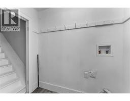 1525 Dougall, Windsor, ON N8X1S2 Photo 23