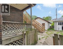1525 Dougall, Windsor, ON N8X1S2 Photo 37