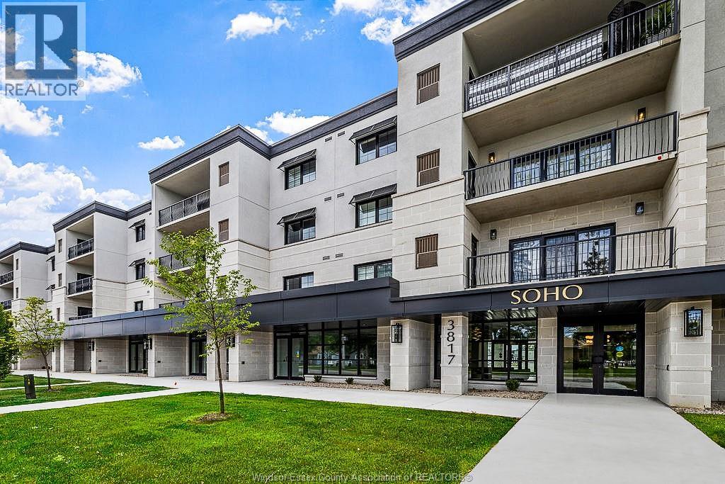 #203 3817 HOWARD AVENUE - 1