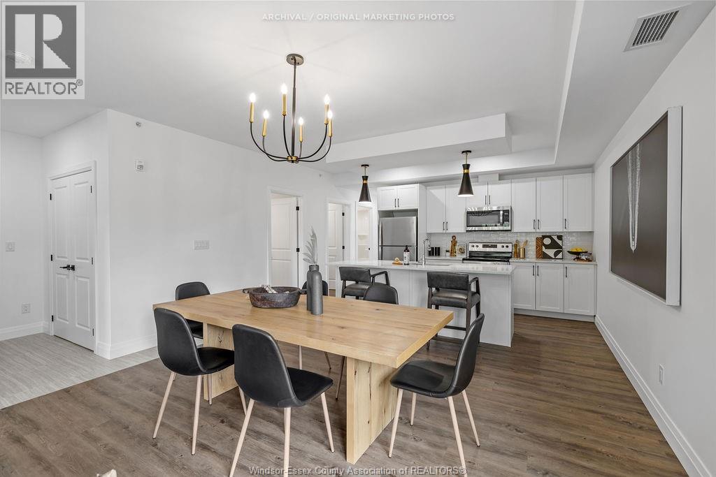 #203 3817 HOWARD AVENUE - 15