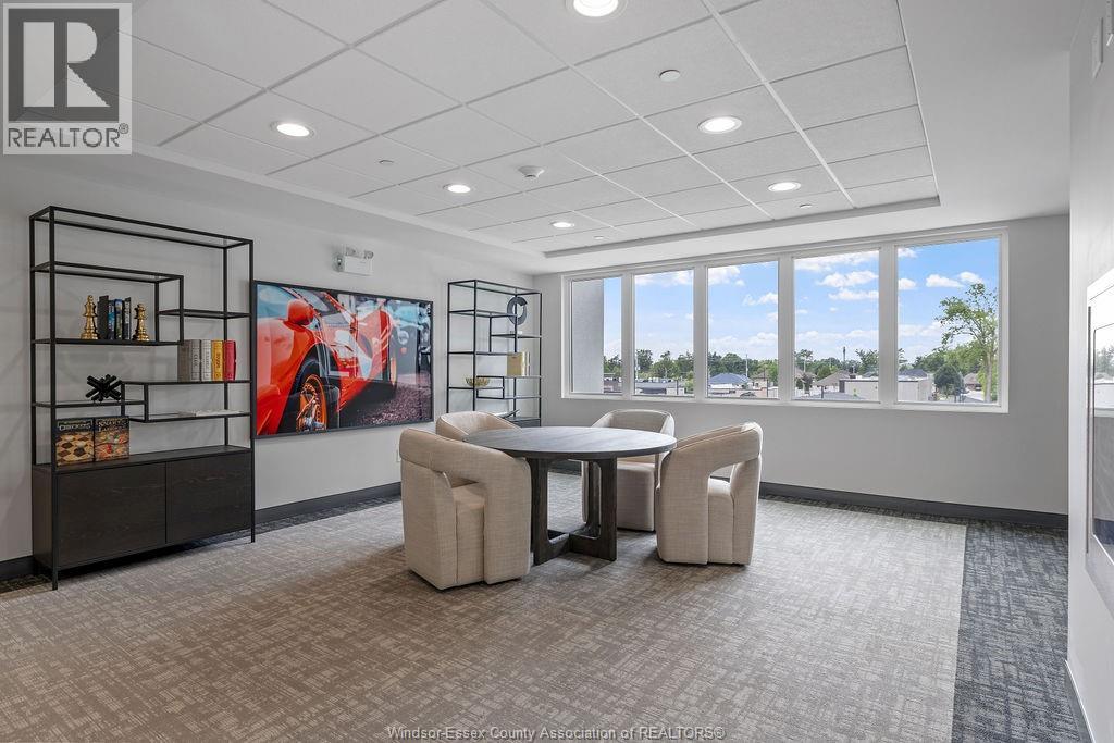 #203 3817 HOWARD AVENUE - 21