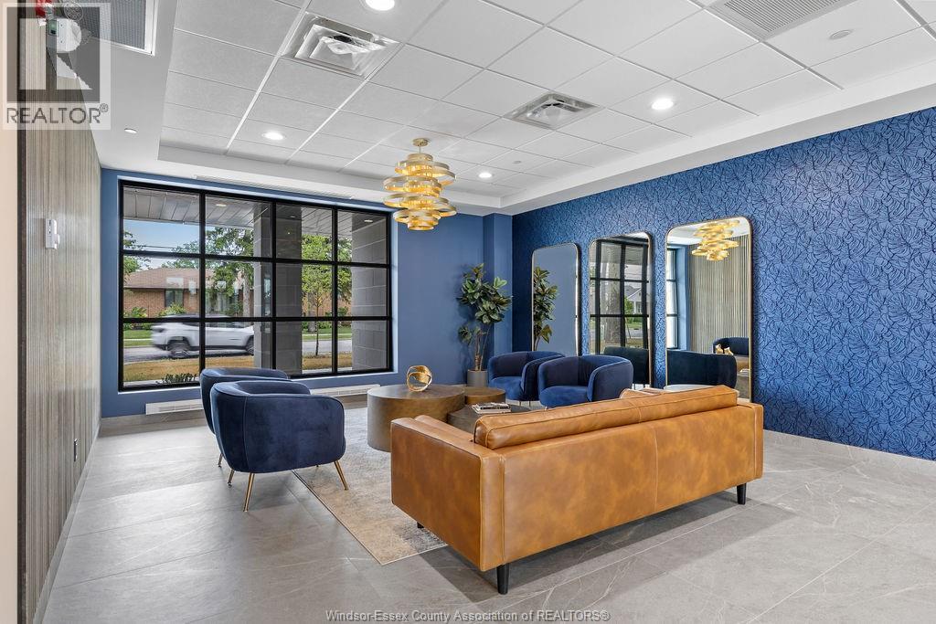 #203 3817 HOWARD AVENUE - 23