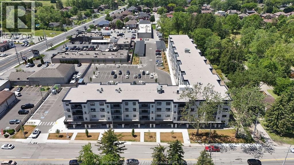 #203 3817 HOWARD AVENUE - 27