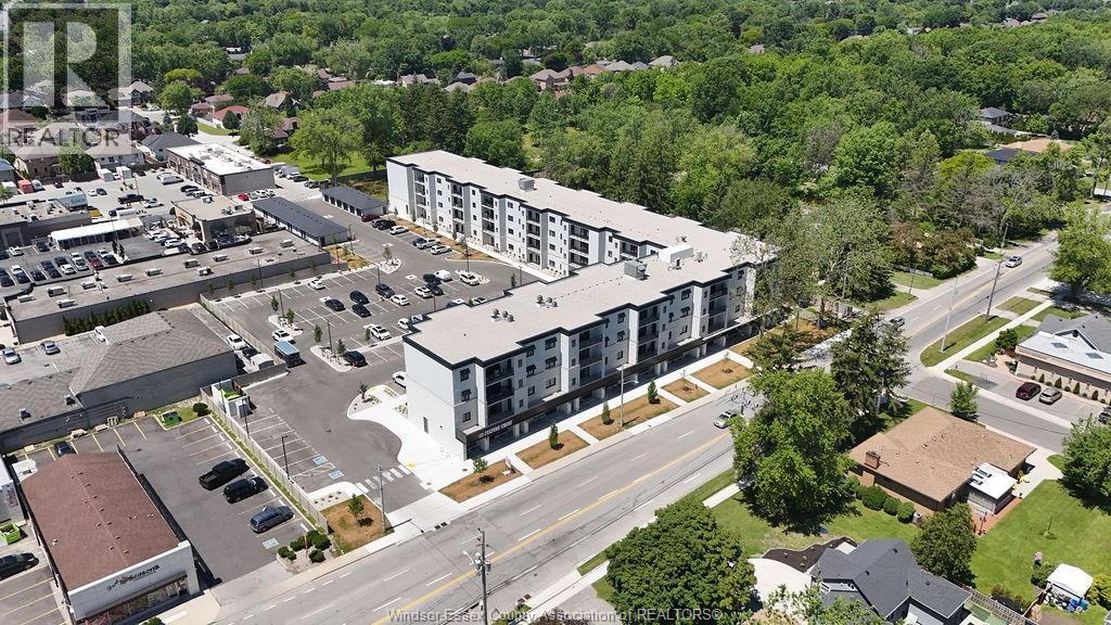 #203 3817 HOWARD AVENUE - 29