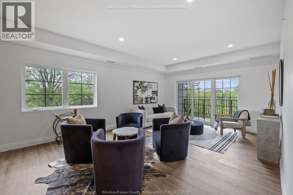 #203 3817 HOWARD AVENUE - 7