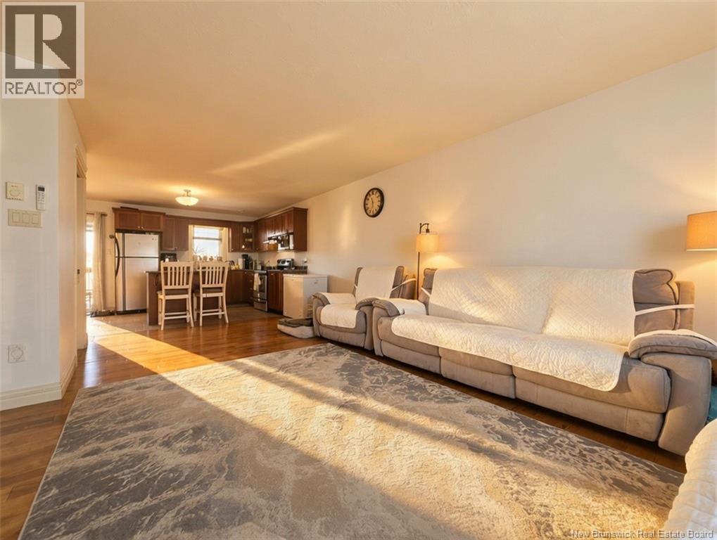 922 Bernard Street - 5