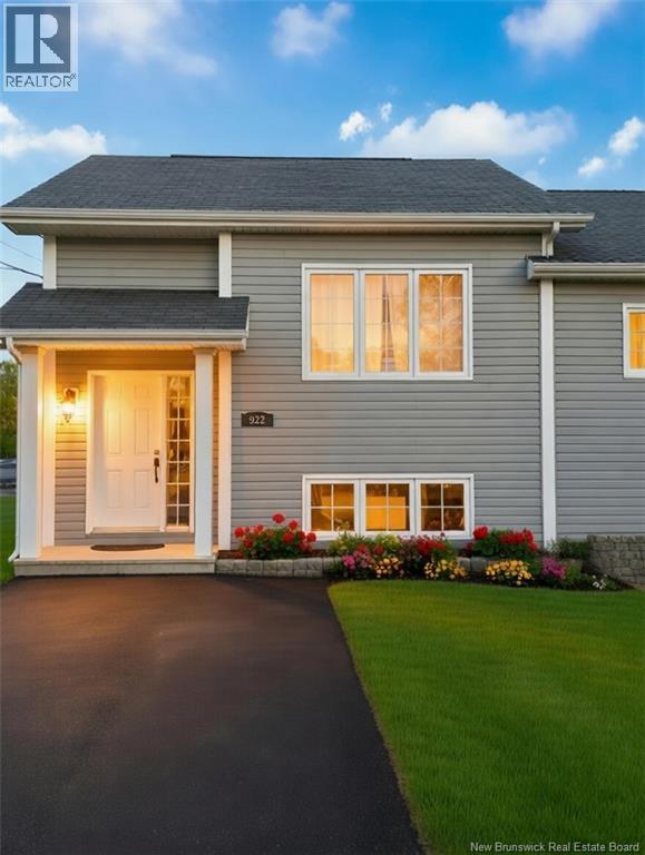 922 Bernard Street - 31