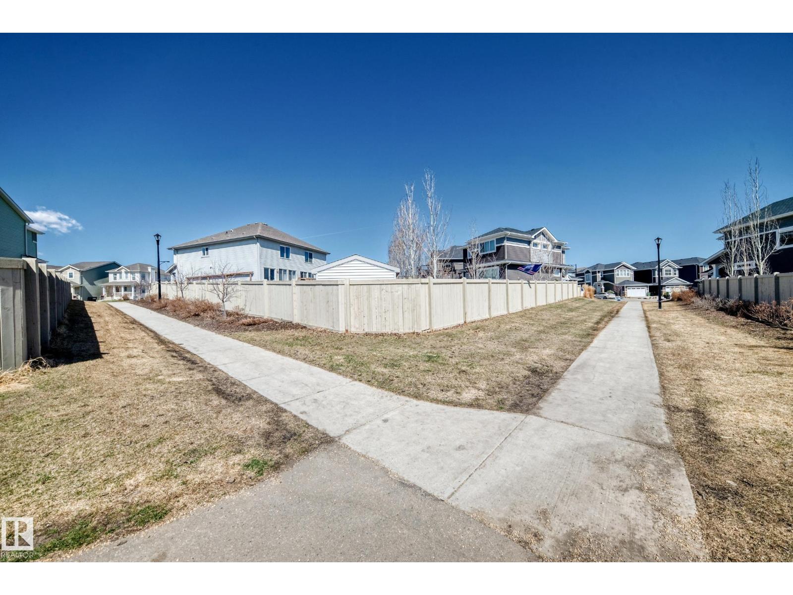 6479 ELSTON LO NW - 60
