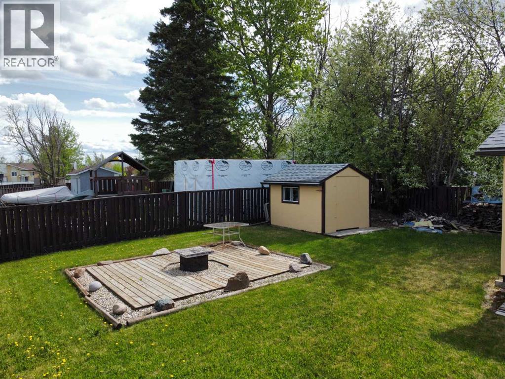 805 8 Street - 46