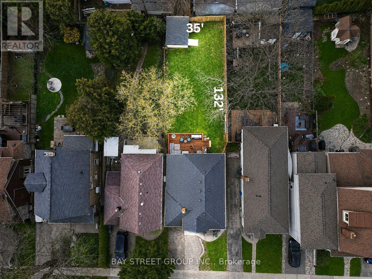 58 ALBERT AVENUE - 4