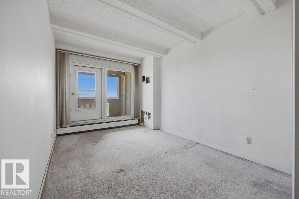 #1208 9918 101 ST NW - 29