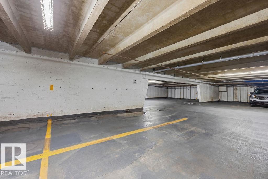 #1208 9918 101 ST NW - 44
