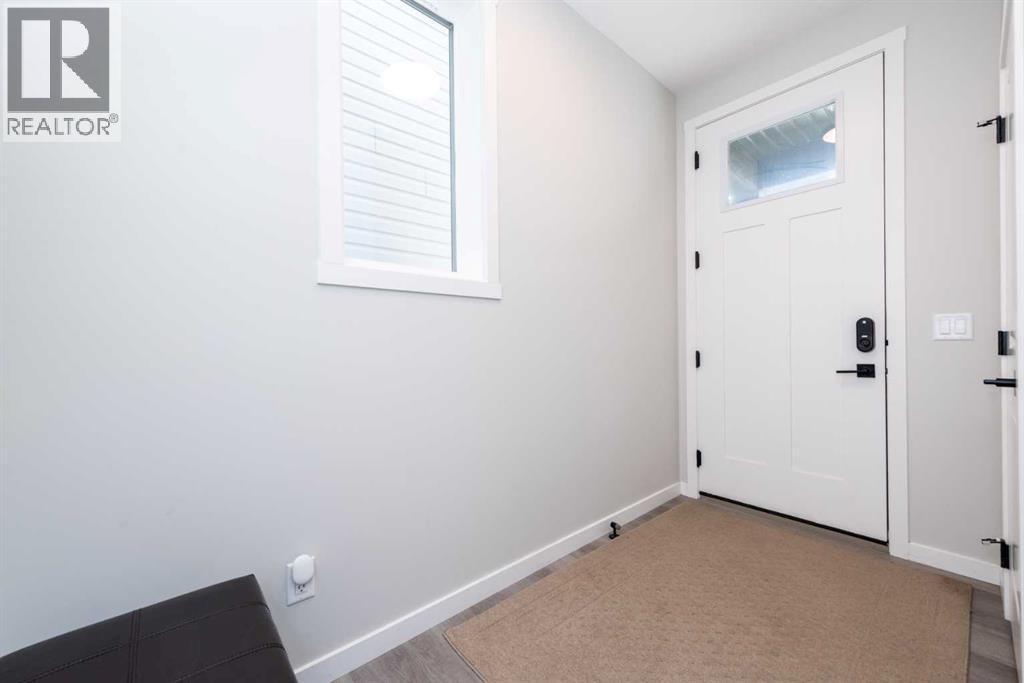 46 Savoy Landing SE - Image 2