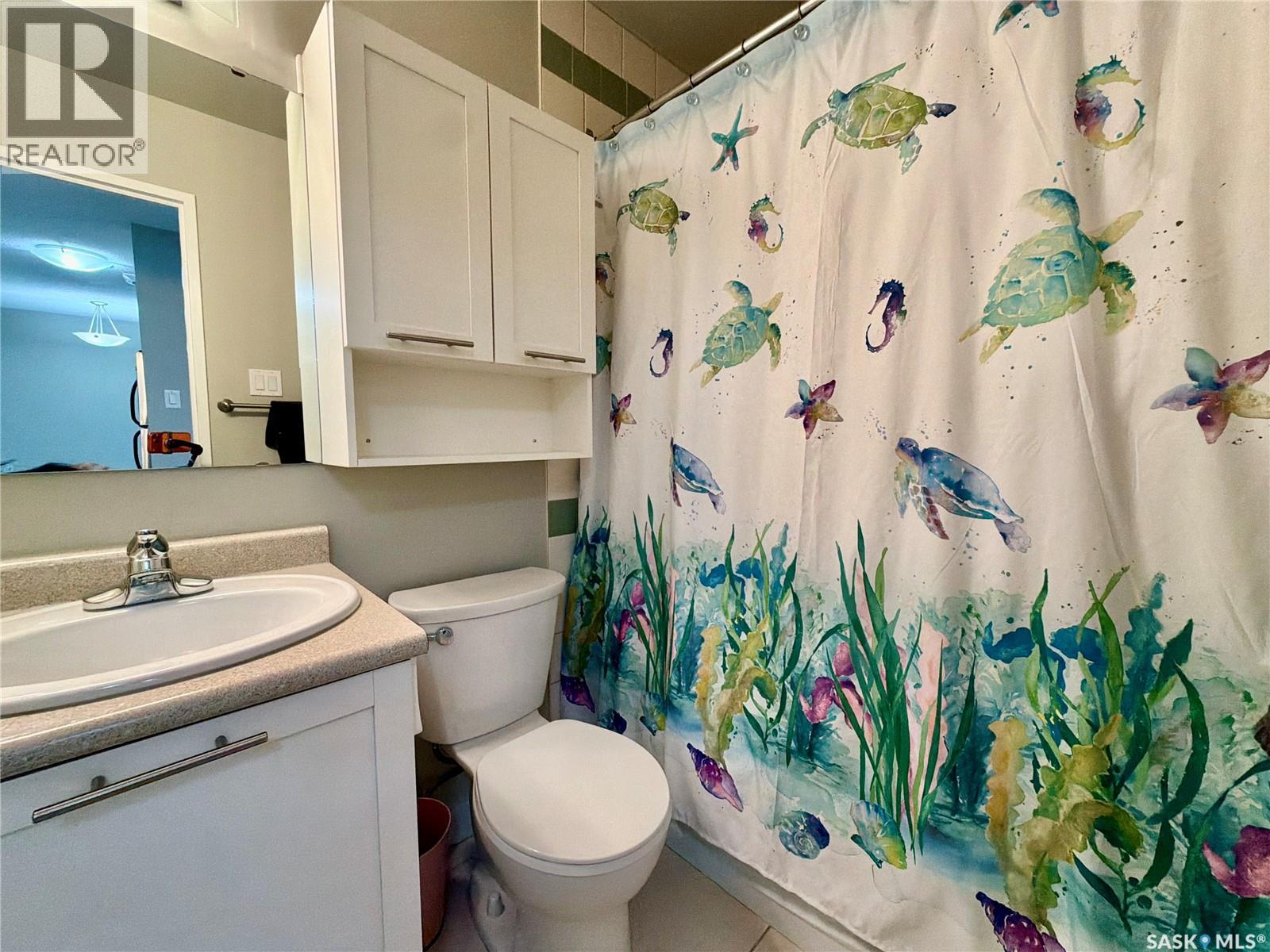 #206 4615 Rae STREET - 11
