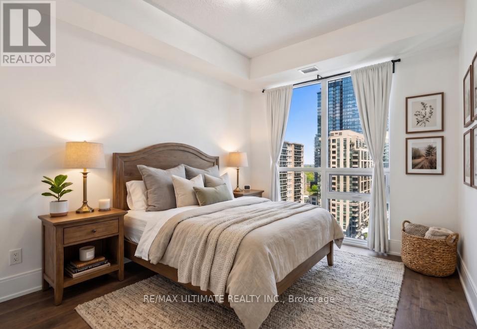 #1304 25 BROADWAY AVENUE - 17