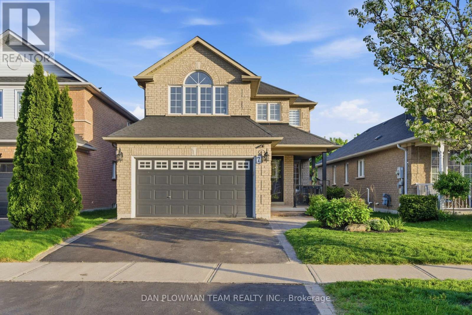 7 TREEN CRESCENT - Image 2