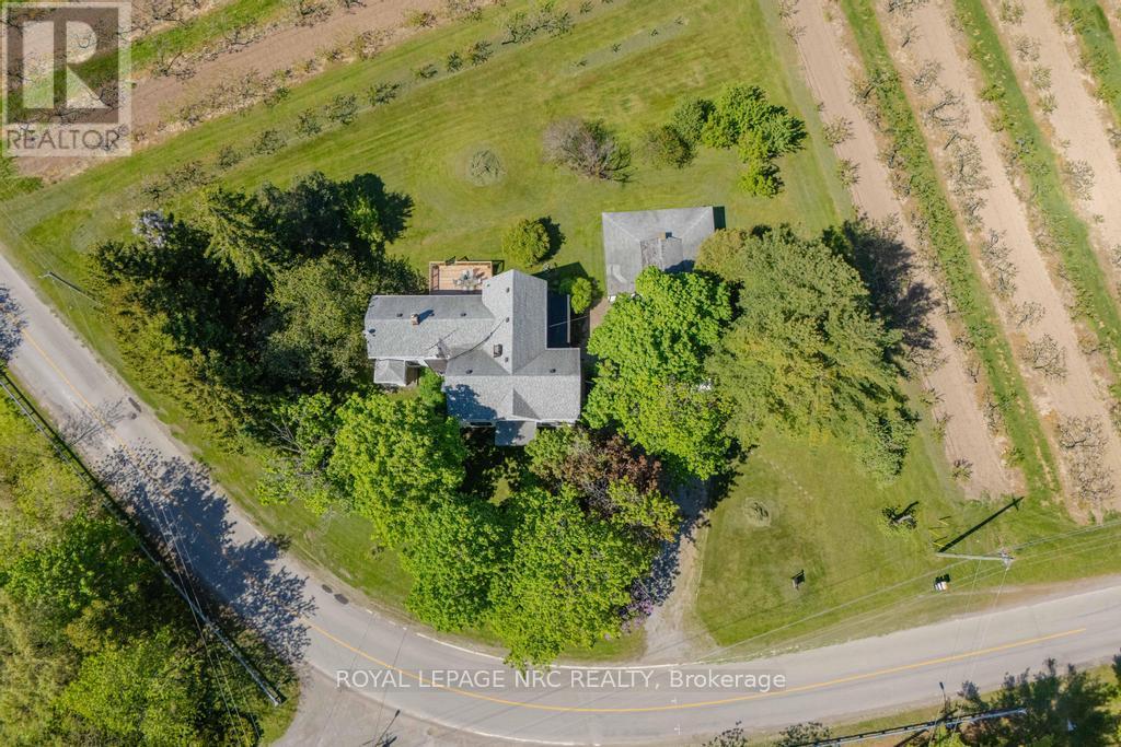 245 NIVEN ROAD - 45