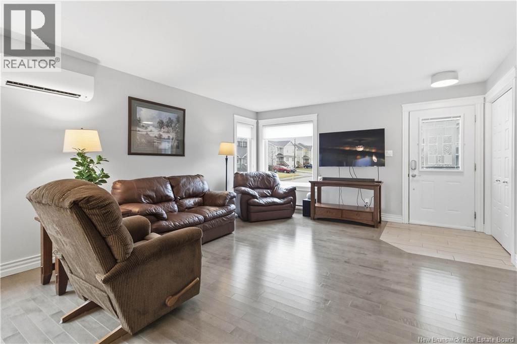 187 Runnymeade Road - 9